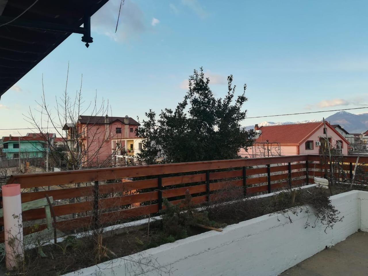 Sara'S Villa Shkodra Kültér fotó