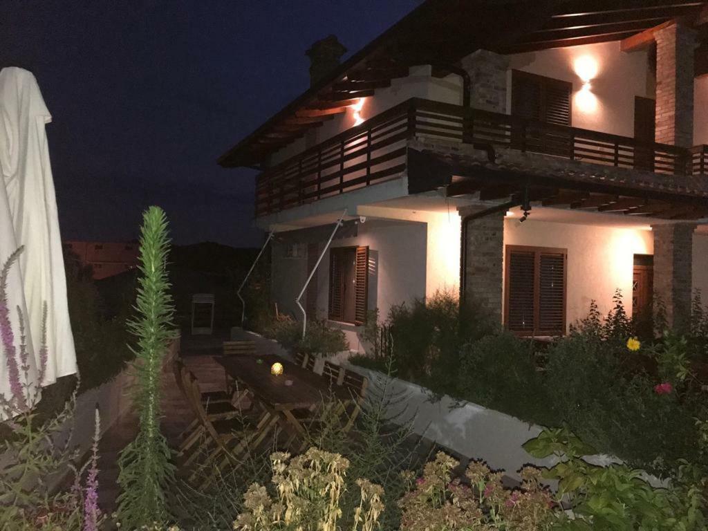 Sara'S Villa Shkodra Kültér fotó