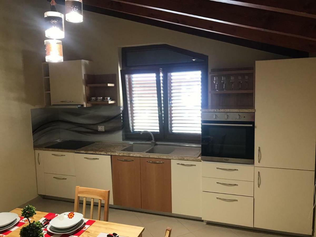 Sara'S Villa Shkodra Kültér fotó