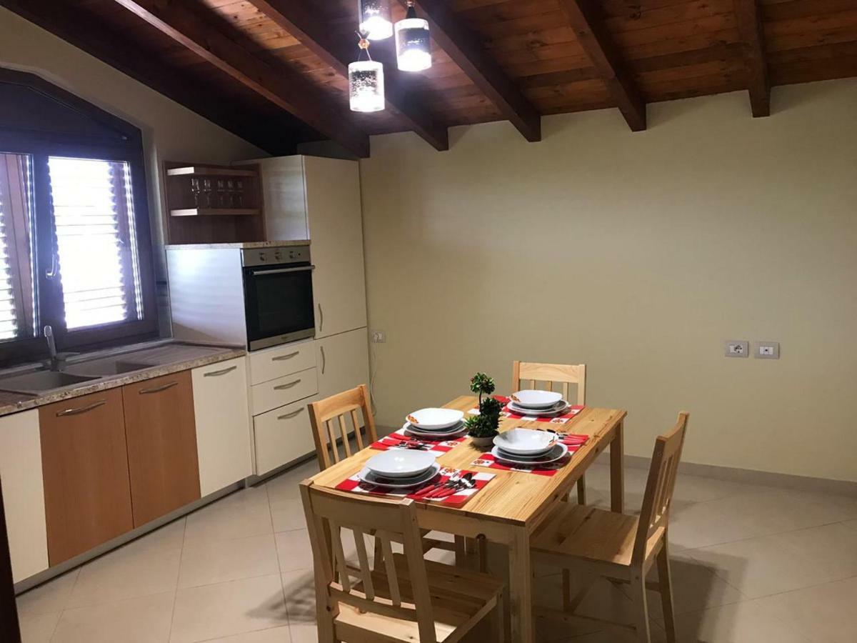 Sara'S Villa Shkodra Kültér fotó