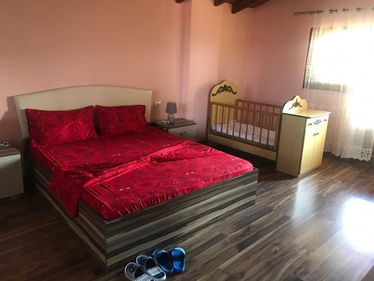 Sara'S Villa Shkodra Kültér fotó