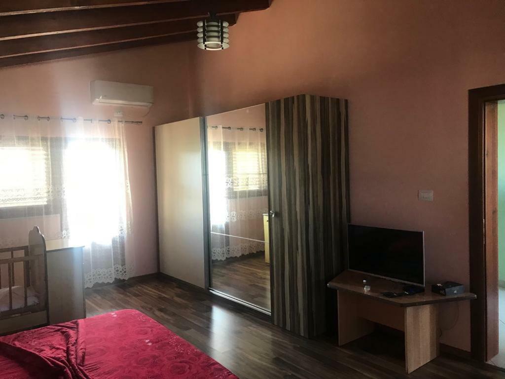 Sara'S Villa Shkodra Kültér fotó